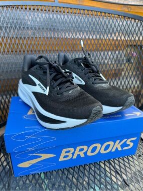 Brooks Ghost 16